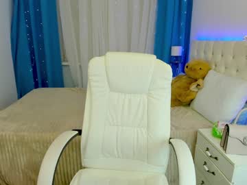 girl cam emmika_ image #3383862