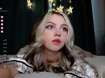 girl cam small_blondee image #3391907