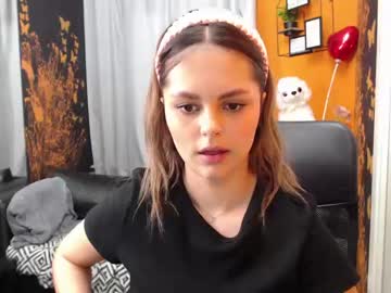 simply_lily  girl  cam