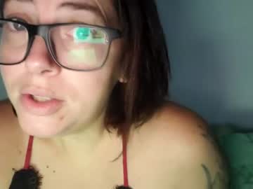 girl cam savannahlv86 image #3981388