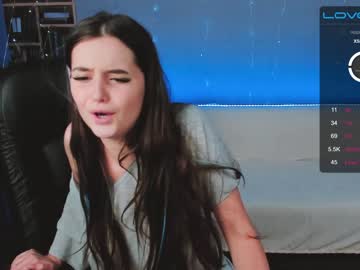 girl cam emmika_ image #64169