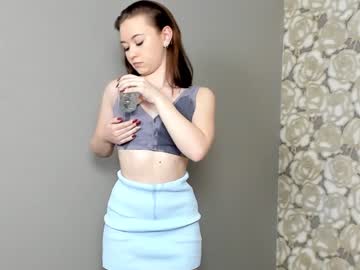 girl cam _katrin_pirs_ image #2107640