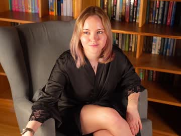 girl cam dinasmit image #4658259