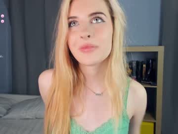 girl cam slow_kiss image #4150649
