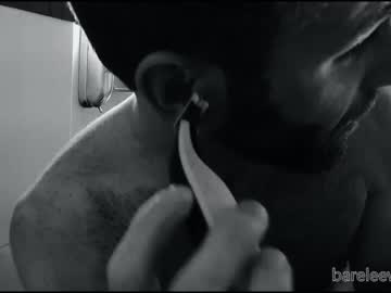 man cam bareleeworking image #2424058