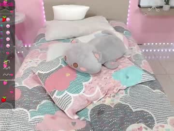 girl cam little_effy18 image #1225501