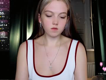girl cam small_blondee image #3753606