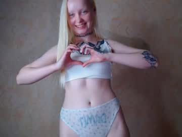 rainy_moon  girl  cam