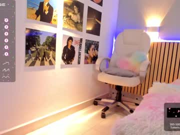 girl cam little_effy18 image #4288219