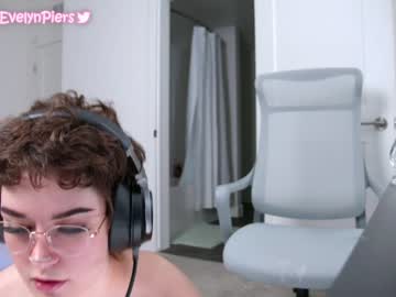 girl cam evelynpiers image #1173420
