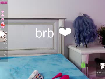 girl cam small_blondee image #2215613