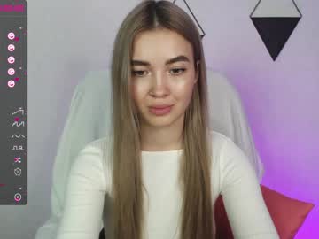 girl cam yourvirusqueen_ image #1430762