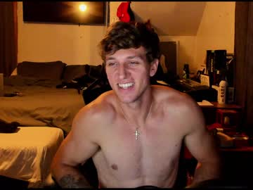 man cam mmllongd image #1637507