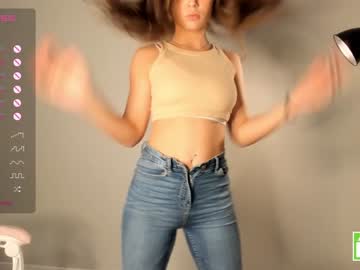 girl cam brittcubitt image #4416936
