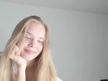 girl cam infinite_reality image #3585785