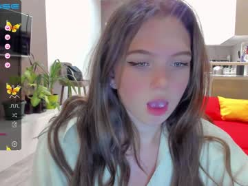 girl cam small_blondee image #1774298