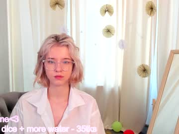 girl cam joyce_coy image #2511968