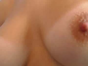 girl cam eat_mee_out image #1790953