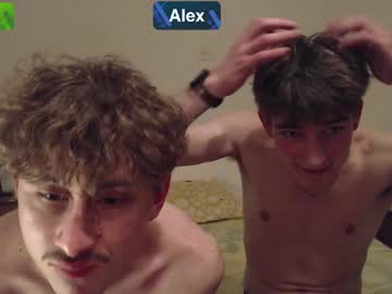 alexgoingwild  cam