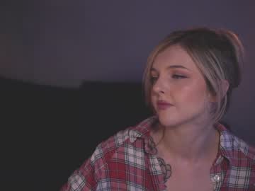 girl cam lucydelovely image #3702775
