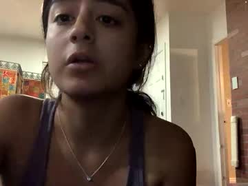 girl cam sweetiebabyneedsmilkk image #4710950