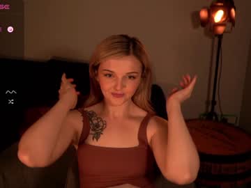 girl cam lucydelovely image #3712171