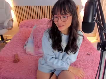 girl cam little_effy18 image #3380427