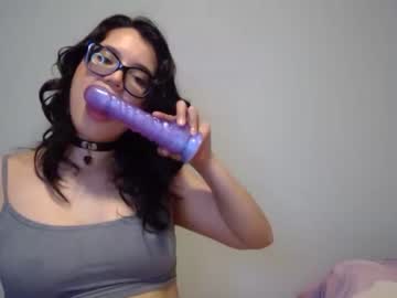 girl cam woevalentine image #2919292