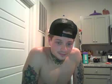 man cam redinthebed image #3596508