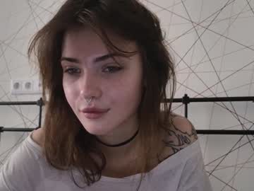 girl cam bmwm5f90 image #4642059