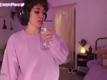 girl cam evelynpiers image #1807306