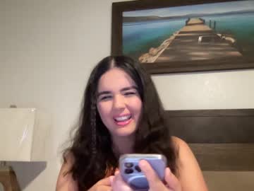 girl cam gia_is_horny image #3256787