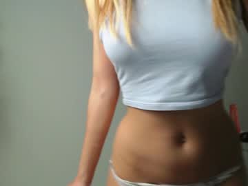 girl cam trixie_taylor image #2036337