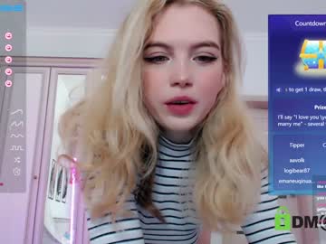 girl cam small_blondee image #2281465