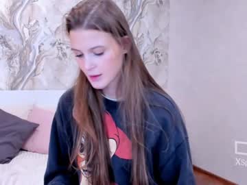 girl cam lizzy_peach image #2644519