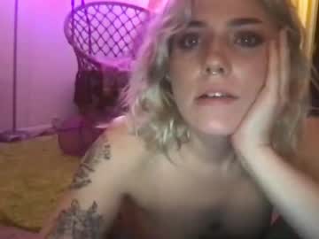girl cam hazy__daisy image #2648487