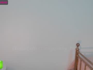 girl cam gummy_bear7 image #526258