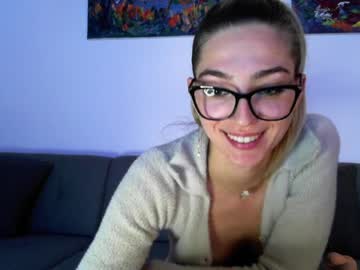 cutebunny_8  girl  cam