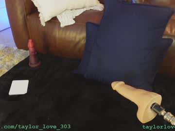 girl cam taylor_love_303 image #4163426