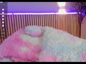 girl cam little_effy18 image #4345171