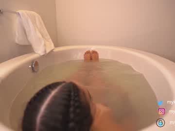 girl cam mykinkybunny image #2114169