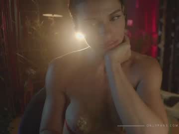 girl cam lucieoude_ image #1780060