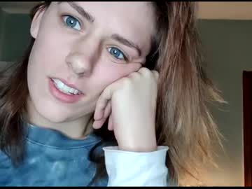 girl cam luvrgorl100 image #2605739