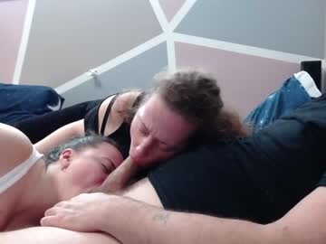 couple cam shyandhappy image #2517463