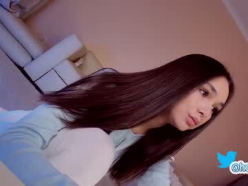 girl cam hollyextra image #2073786