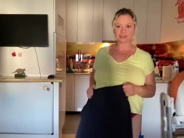 girl cam kiradivine image #3287148