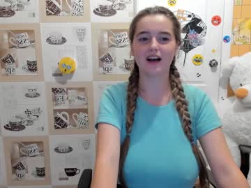girl cam emmika_ image #1539909
