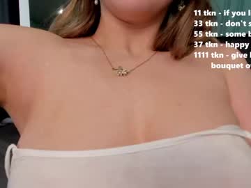 girl cam kristycoy image #2585648