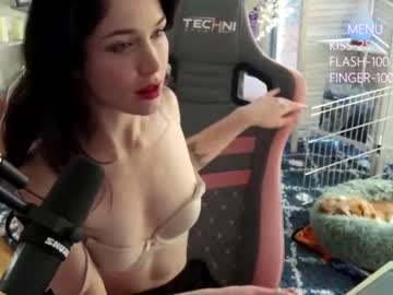 girl cam evelynclaire image #3815238