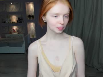 girl cam gingers_hugs image #3909158